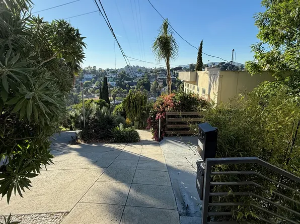 2139 Ewing St, Los Angeles, CA 90039