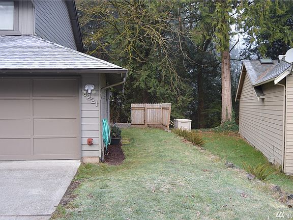 3rd image of 8221 Winchester Ct NW