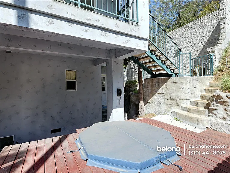 8527 Wonderland Ave — Photo 51