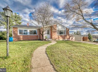 7414 Kathydale Rd, Pikesville, MD 21208