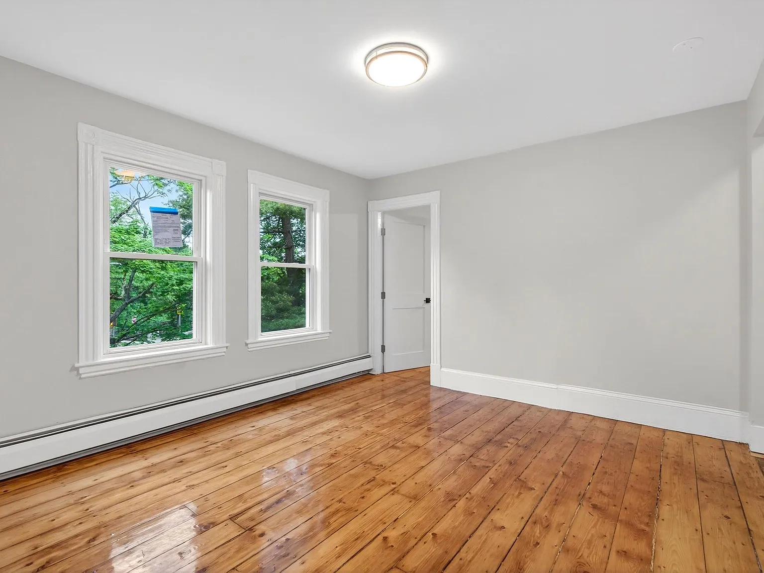 3 bed, 1.5 bath, 1135 sqft, $3,375 — Photo 3