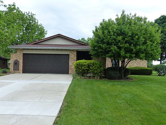 3rd image of 3000 Gleneagle Dr