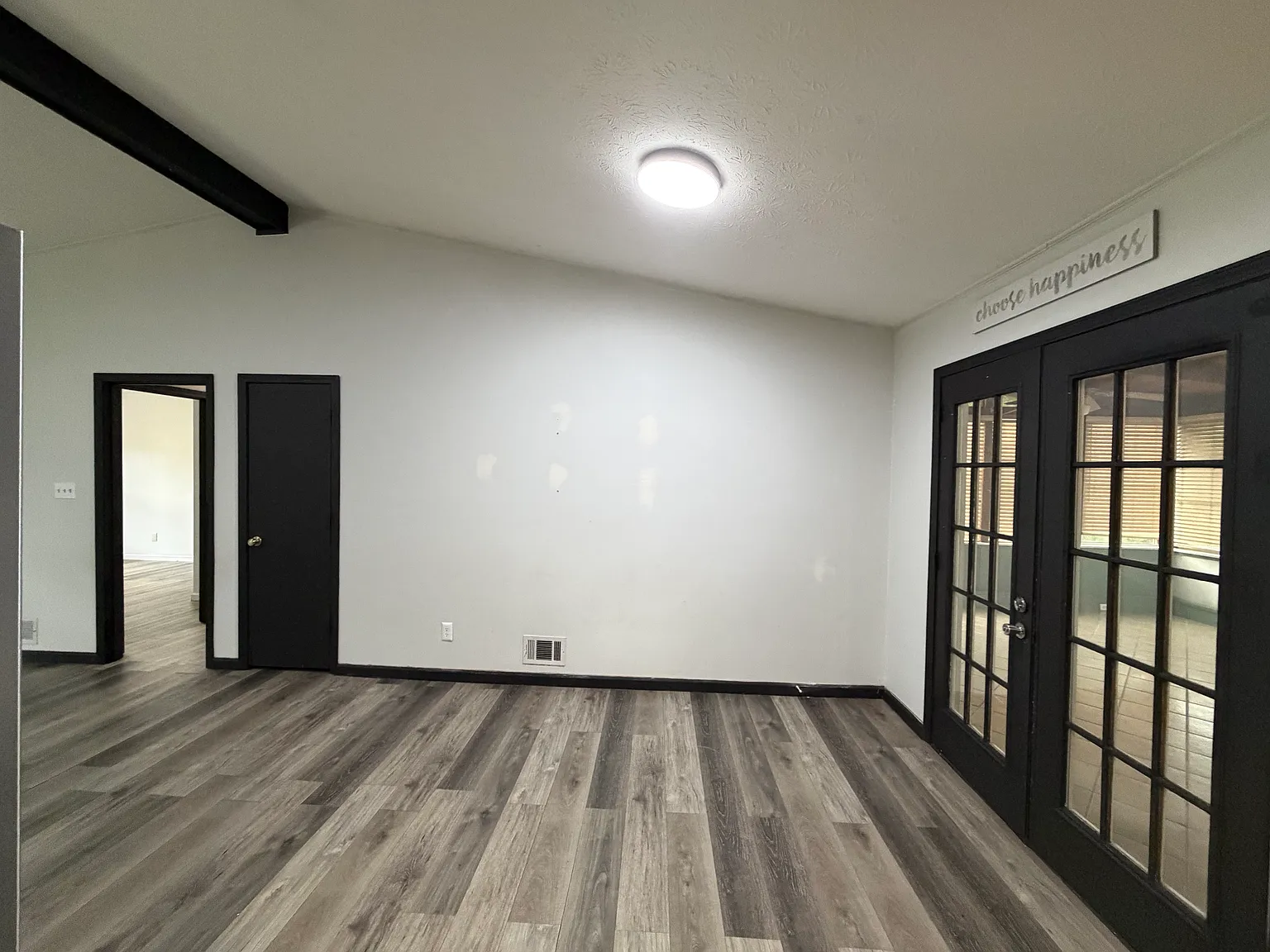 2153 Cruse Rd — Photo 4