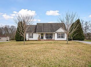 223 Greenwood Dr, Smithville, TN 37166
