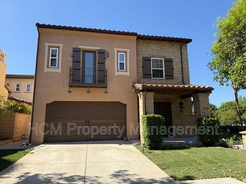 5 bed, 4.0 bath, 3630 sqft, $7,800 — Photo 3