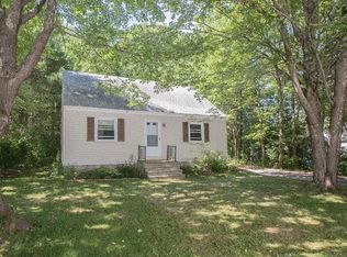 269 Portland St, Yarmouth, ME 04096