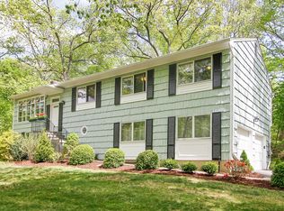 622 Douglas Rd, Chappaqua, NY 10514