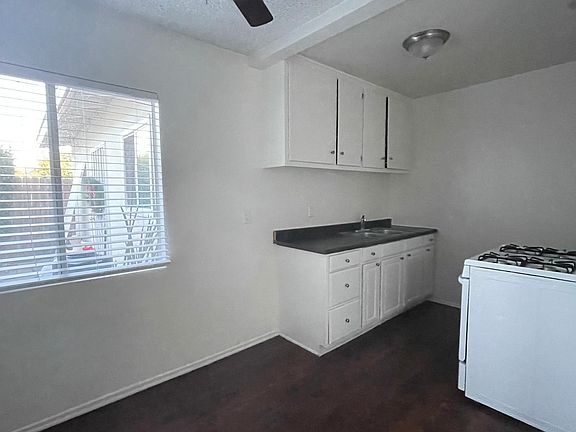 4th image of 950 S Gilbuck Dr APT D