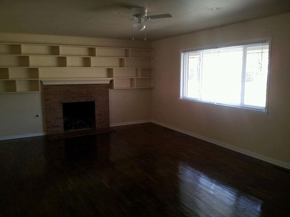 4th image of 1001 SW A St