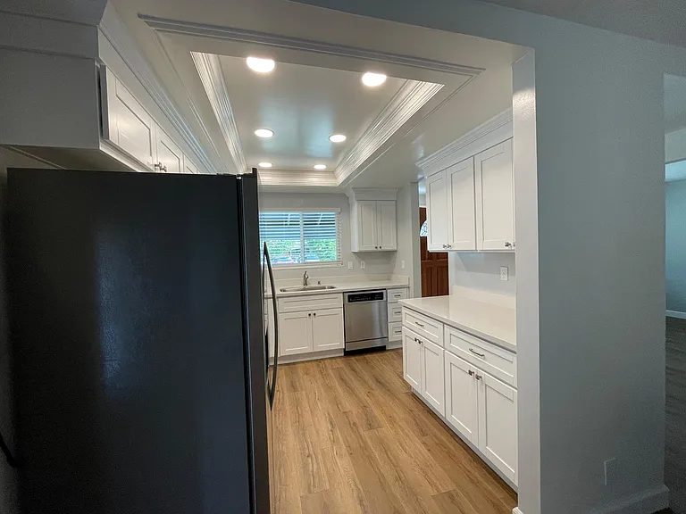 6853 Prospect Ct — Photo 10