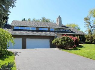 11018 Eastwood Dr, Hagerstown, MD 21742