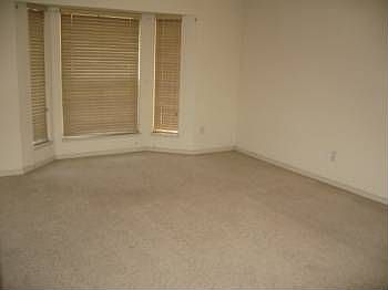 2nd image of 1795 Camellia Dr