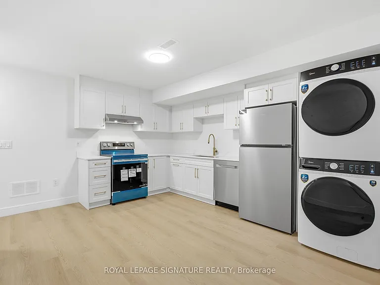 53 Bishop Ave #1A — Photo 2