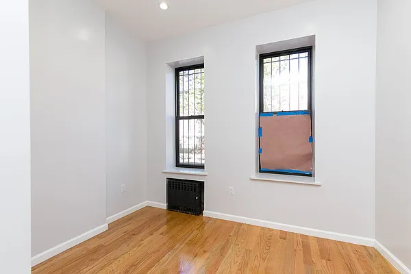 Rented by Nooklyn NYC LLC | media 10