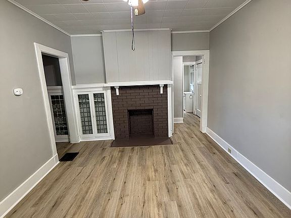 3rd image of 5 Division St #6