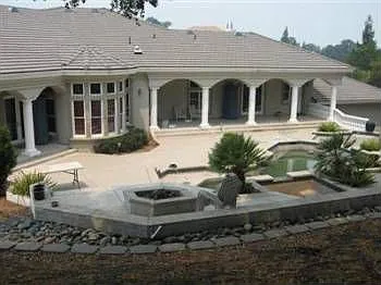 1240 Promontory Point Dr photo 1
