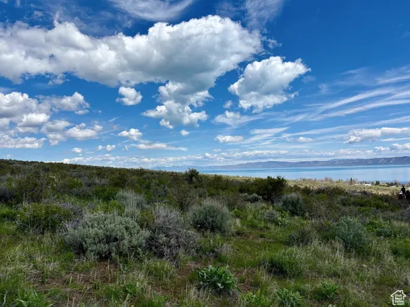 427 W Bluegrass Way, Garden City, UT 84028