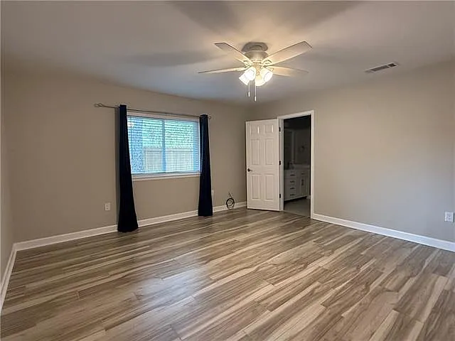 200 Tallwood Dr — Photo 16