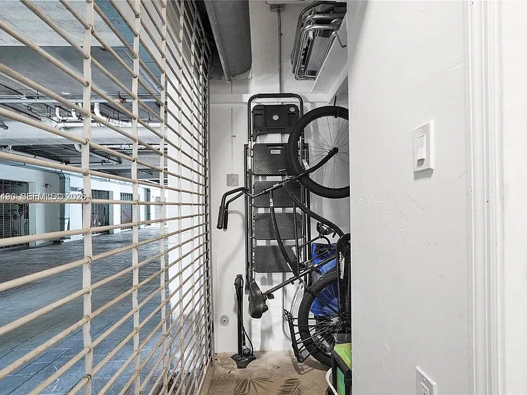200 Washington Ave #15 — Photo 19
