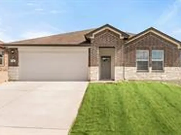 245 Bethpage Dr, San Marcos, TX 78666