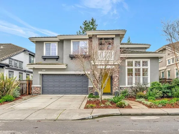 43 Pinheiro Circle, Novato, CA 94945