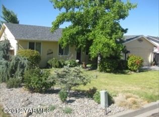 5502 Mount Clemens Way, Yakima, WA