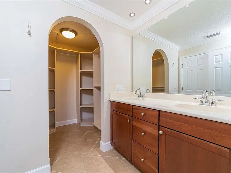 10 Blyth Pl — Photo 26