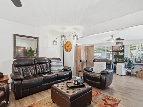 10320 W CORTE DEL SOL ESTE --, Sun City, AZ 85351