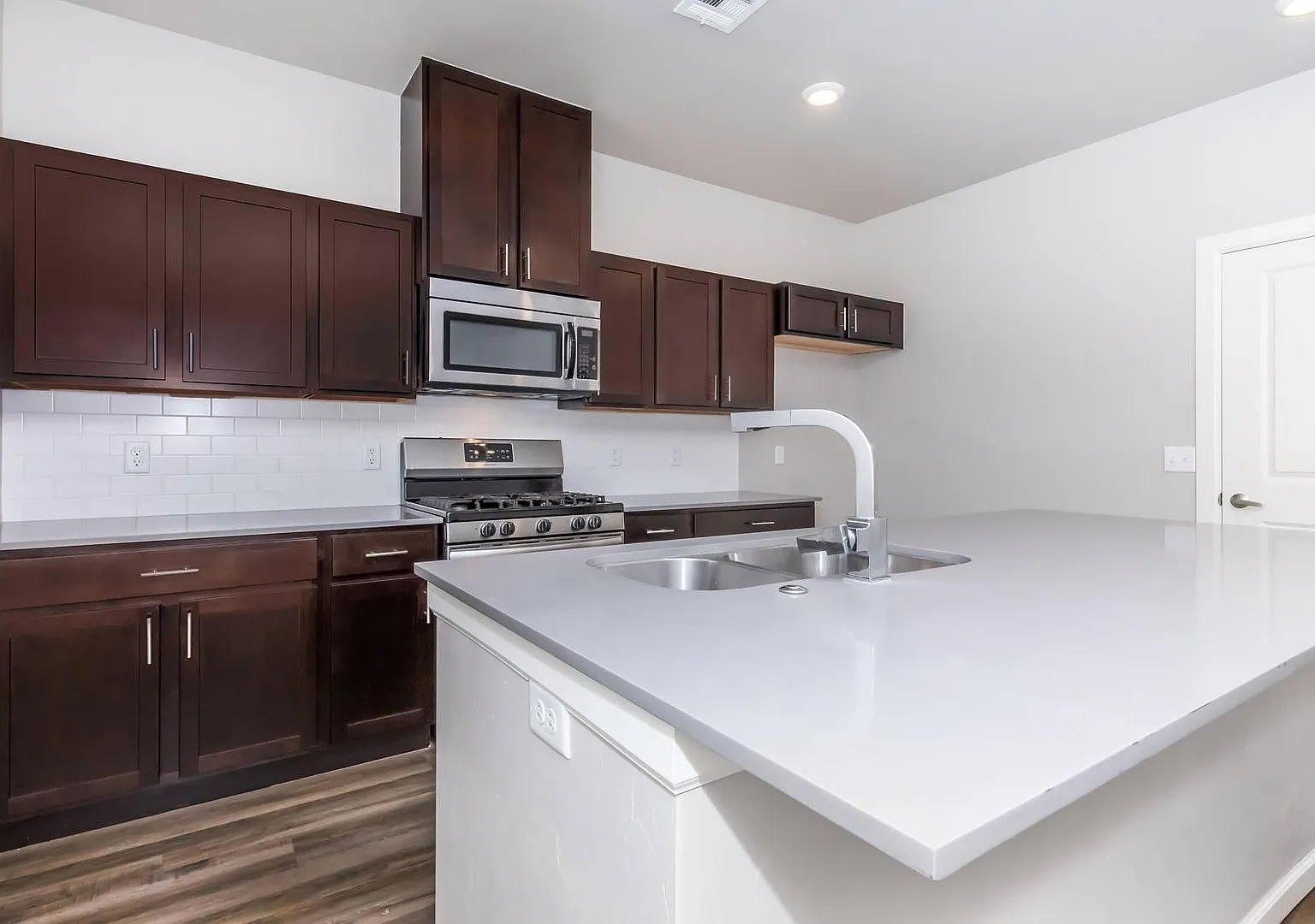 Afton Grove - NW 134th Street - 7912 AG — Photo 3