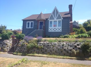 2448 29th Ave W, Seattle, WA 98199