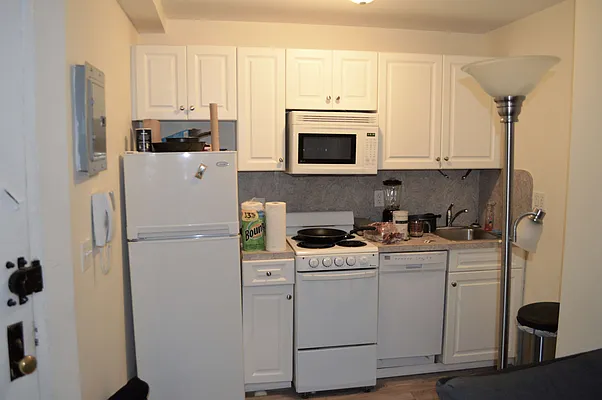 Rented by OvCo Realty | media 20