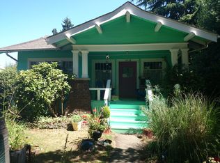 5922 41st Ave SW, Seattle, WA 98136