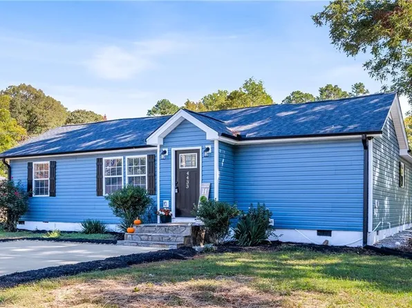 4433 Ogburn Ave, Winston Salem, NC 27105