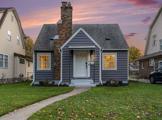 1128 California St NW, Grand Rapids, MI 49504