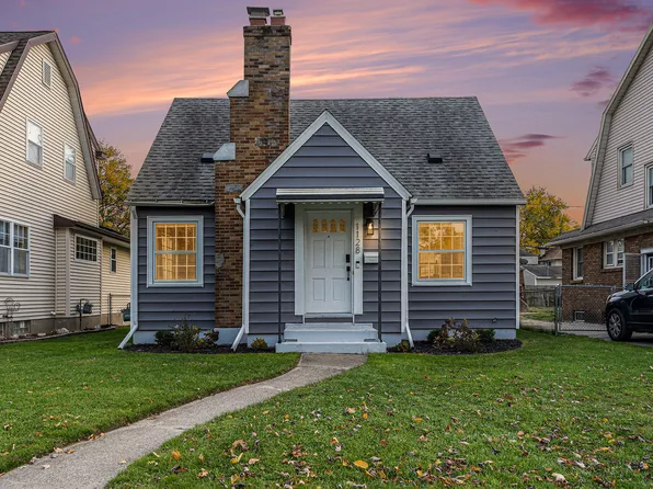 1128 California St NW, Grand Rapids, MI 49504