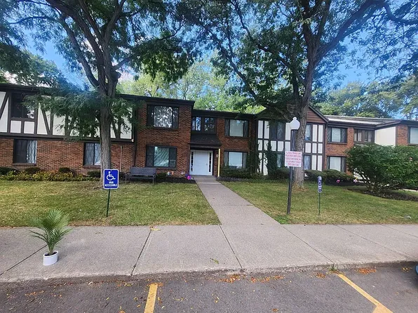 2519 Culver Road Apartments, 2519 Culver Rd #110, Rochester, NY 14609