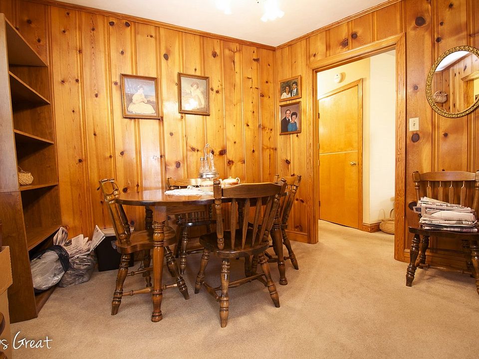 For Sale: 510 Pine ST, Vinton, Virginia 24179