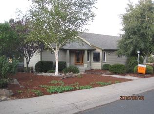 5456 Basin View Dr, Klamath Falls, OR 97603