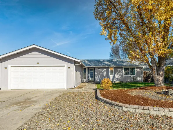 1915 Page St, Medford, OR 97504