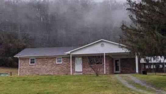 1st image of 211 Wedgewood Dr