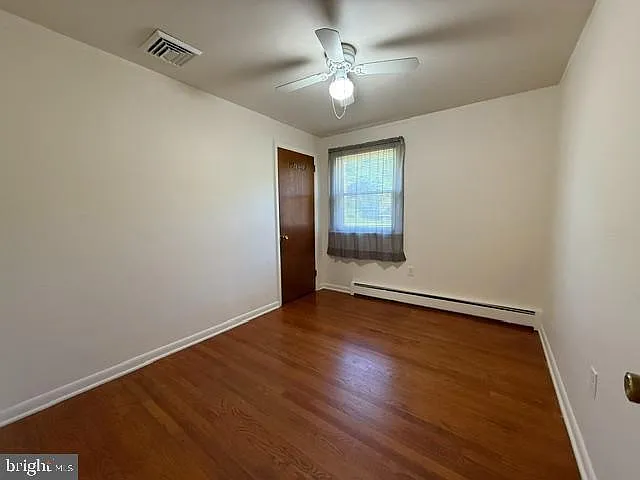 818 Walnut St — Photo 6