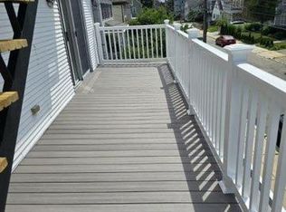 21 Heldun St, West Roxbury, MA 02132