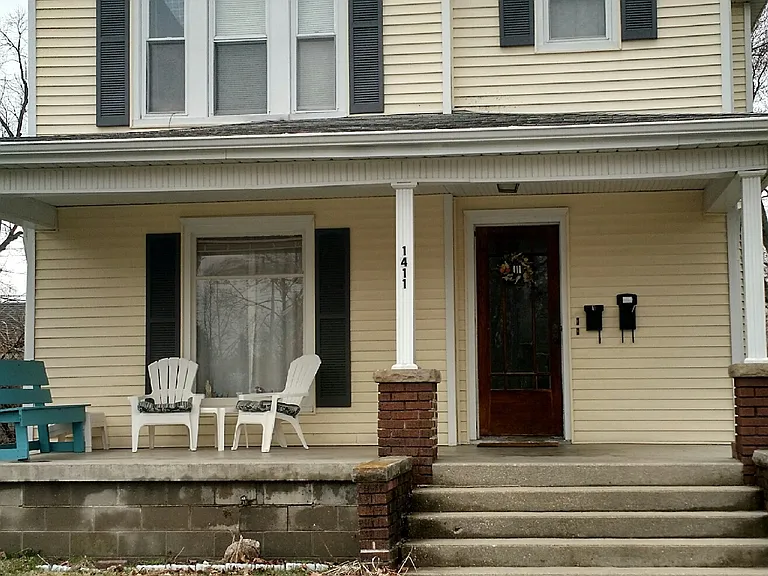 1411 S 8th St — Photo 1