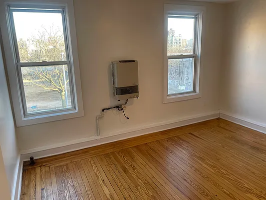 Rented by East Williamsburg Realty Inc | media 33