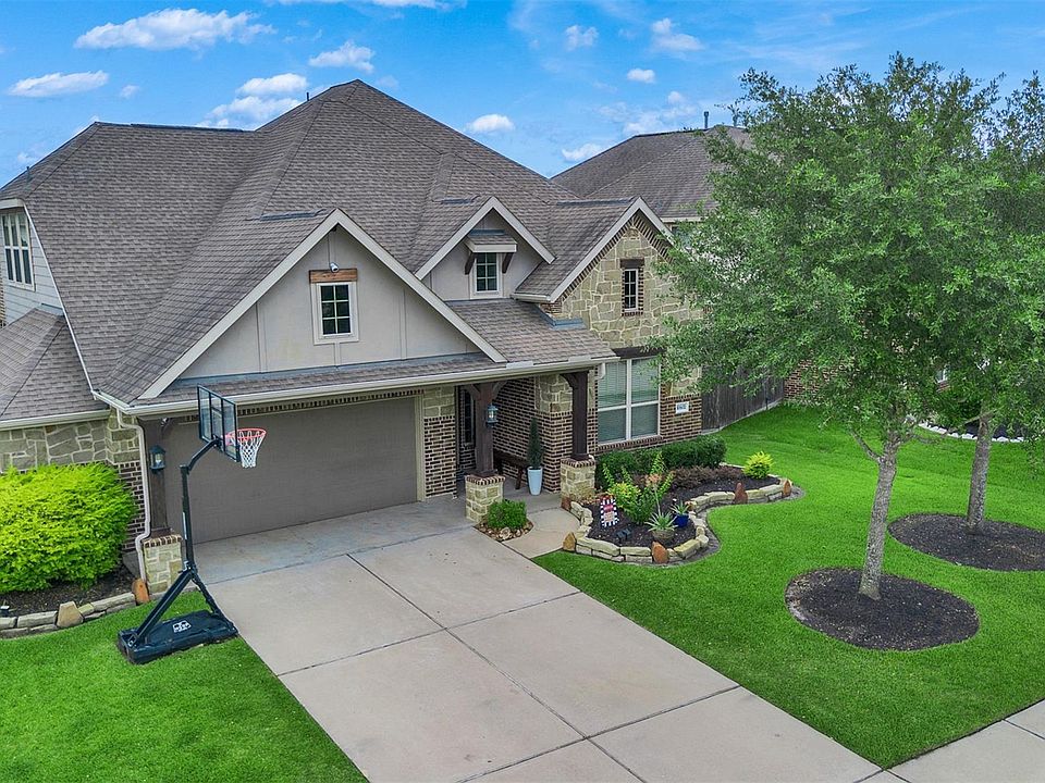 1st image of 10602 Paula Bluff Ln