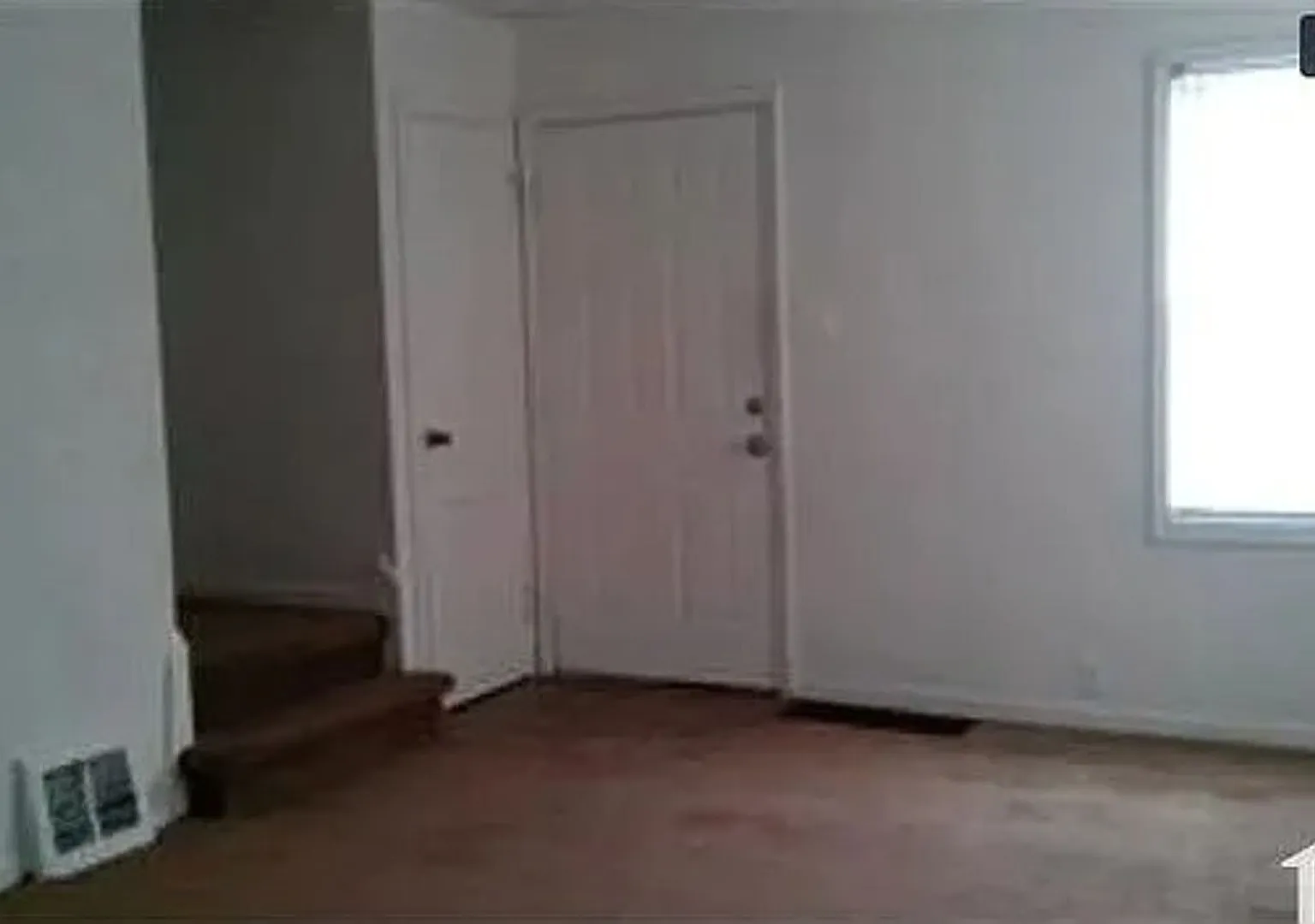 2 bed 1 bath duplex $1100/mo — Photo 4