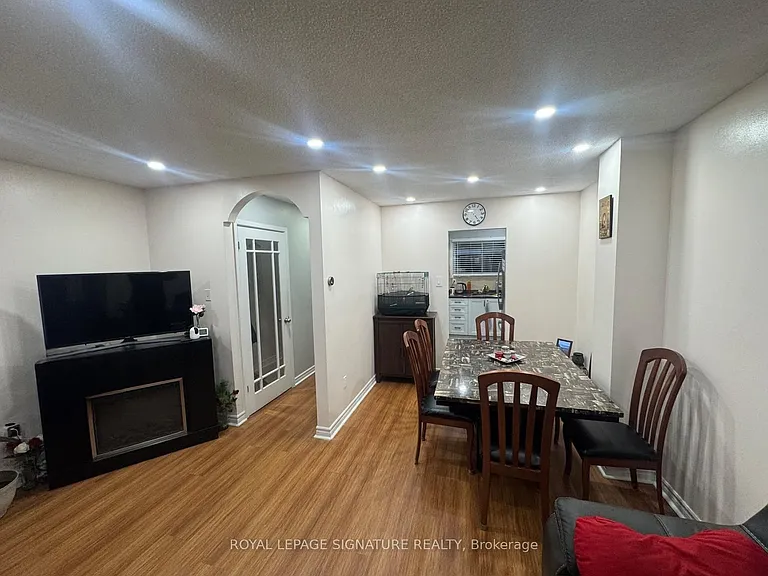 475 Bramalea Rd #181 — Photo 4