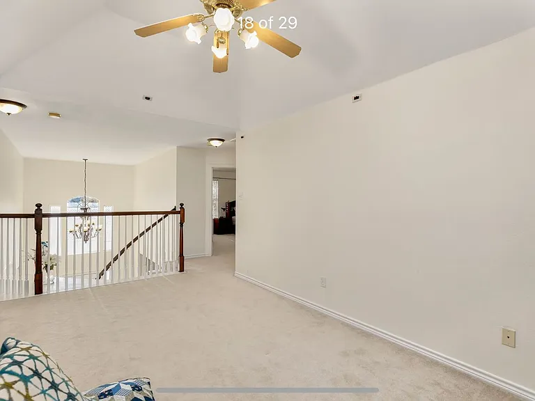 1419 Santa Fe Trl — Photo 12