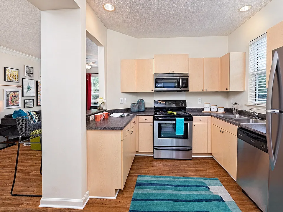 Braxton Model Kitchen