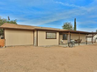 18695 Willow St, Hesperia, CA 92345